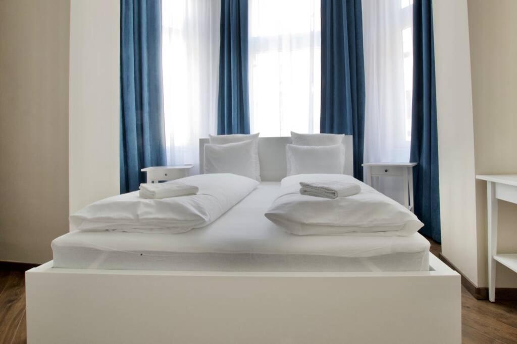 Premium Apartment By Hi5-Vaci Str. 3 Bedroom Budapest Luaran gambar